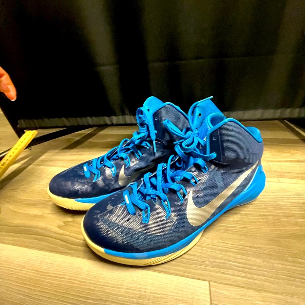 Authentic Nike Hyperdunk